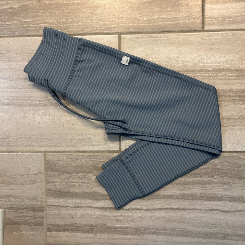 Vuori daily legging stripe